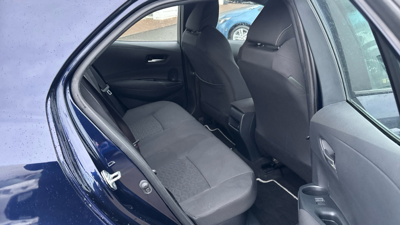 Toyota Corolla 1.8 VVT-i Hybrid Icon 5dr CVT Hybrid Hatchback